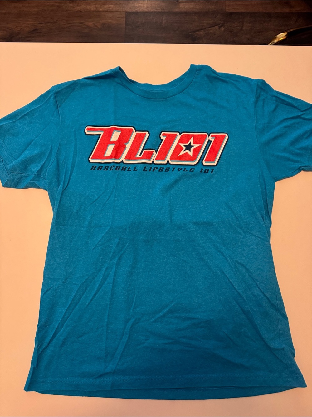 BL101 Men's Teal Short-Sleeve Graphic Tee